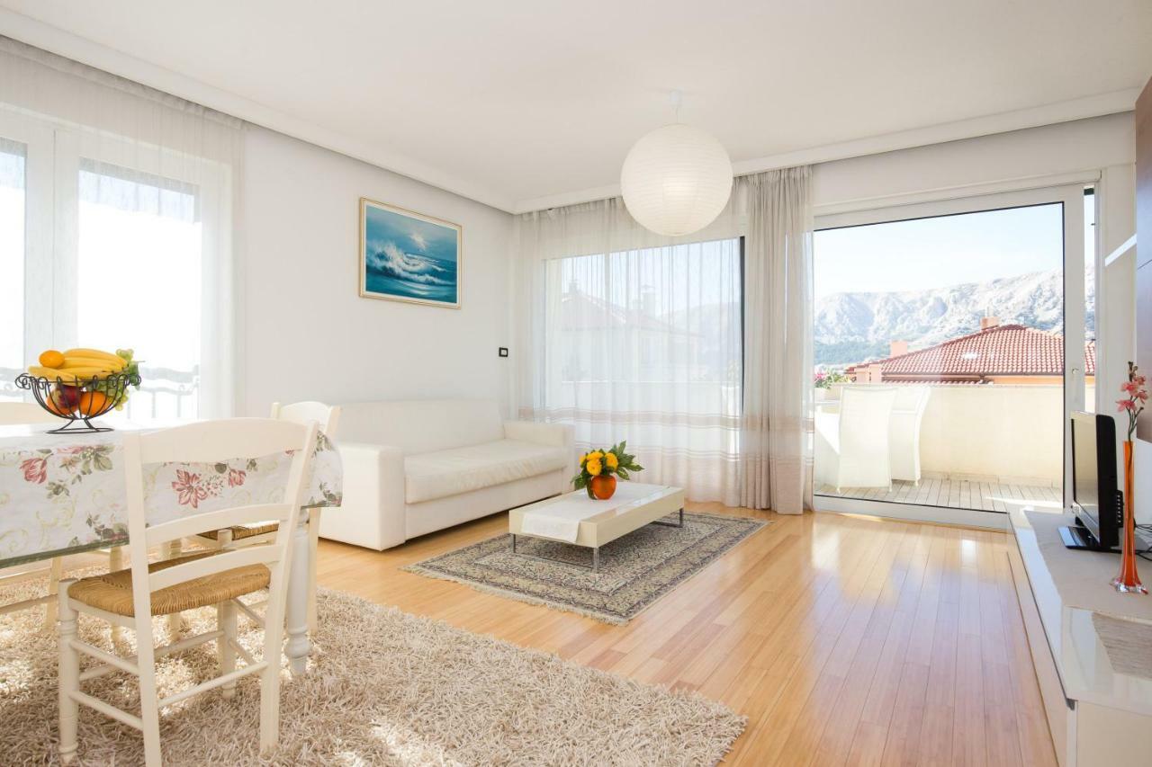Apartments Ddd Башка Экстерьер фото